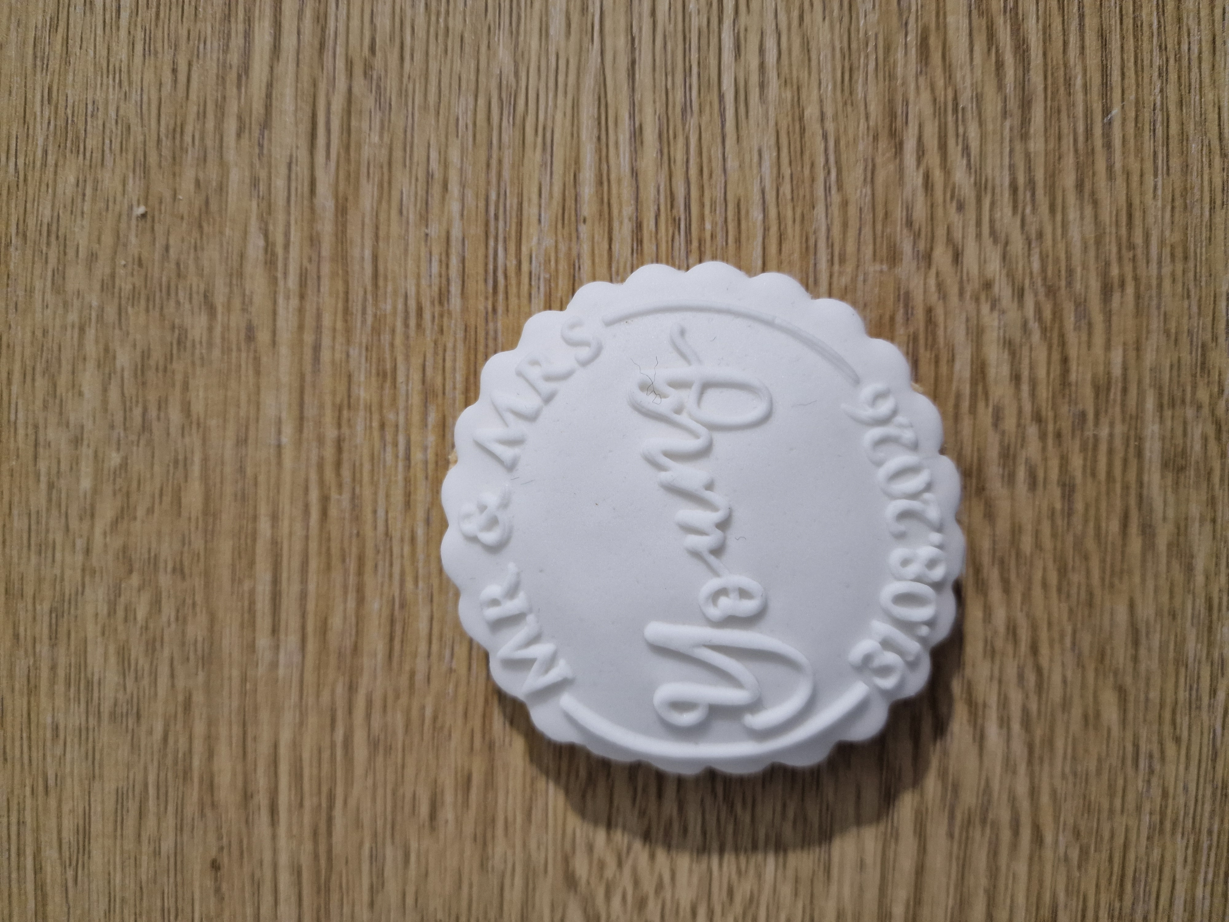 Iced wedding biscuits