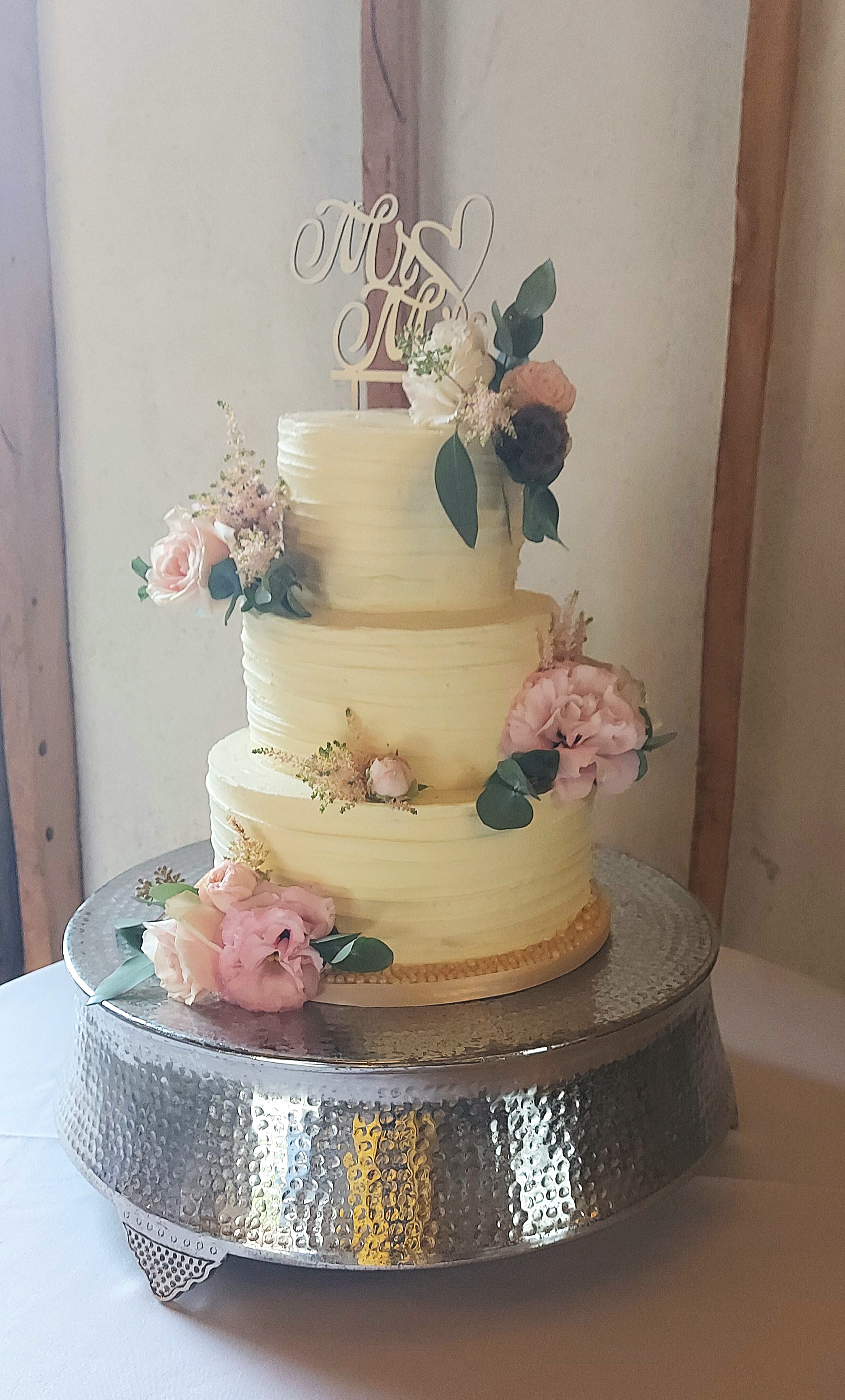 Buttercream wedding cake
