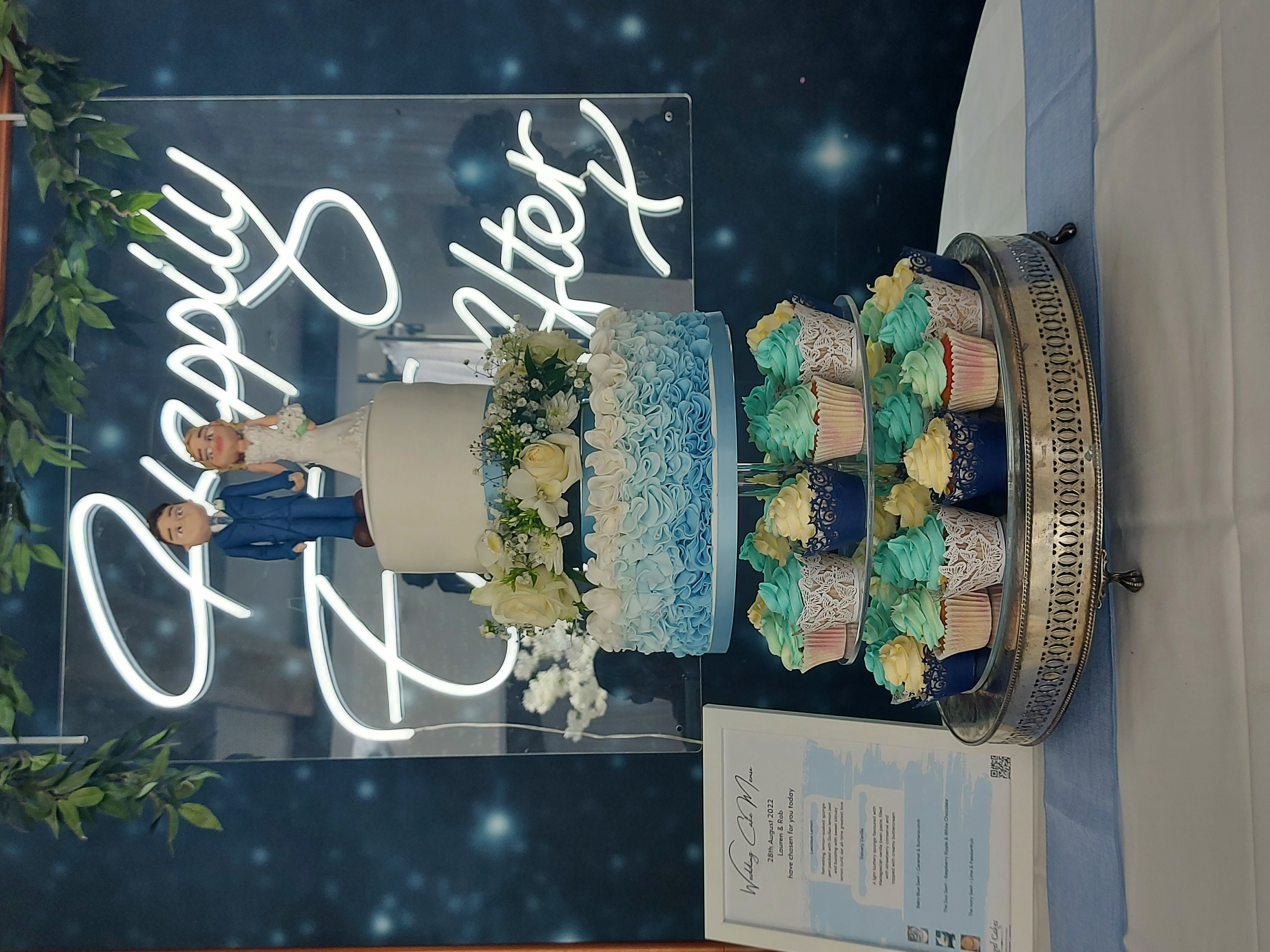 Wedding cupcakes