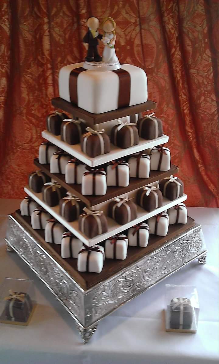 Mini cakes