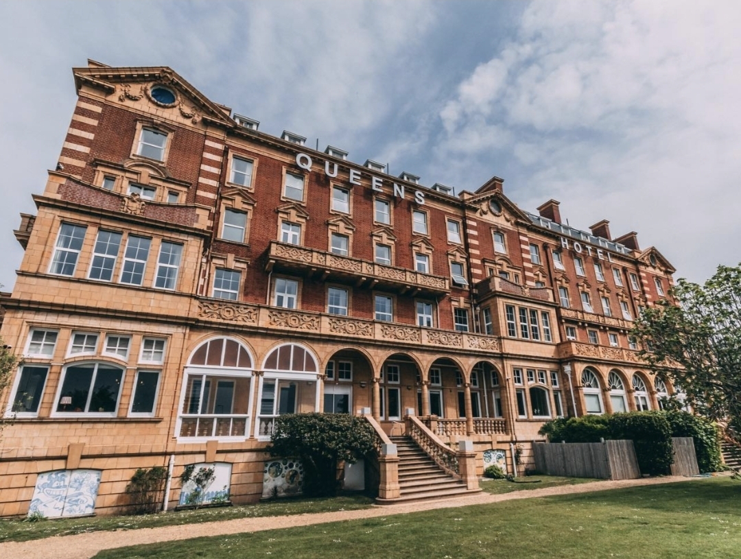 Queens Hotel, Portsmouth